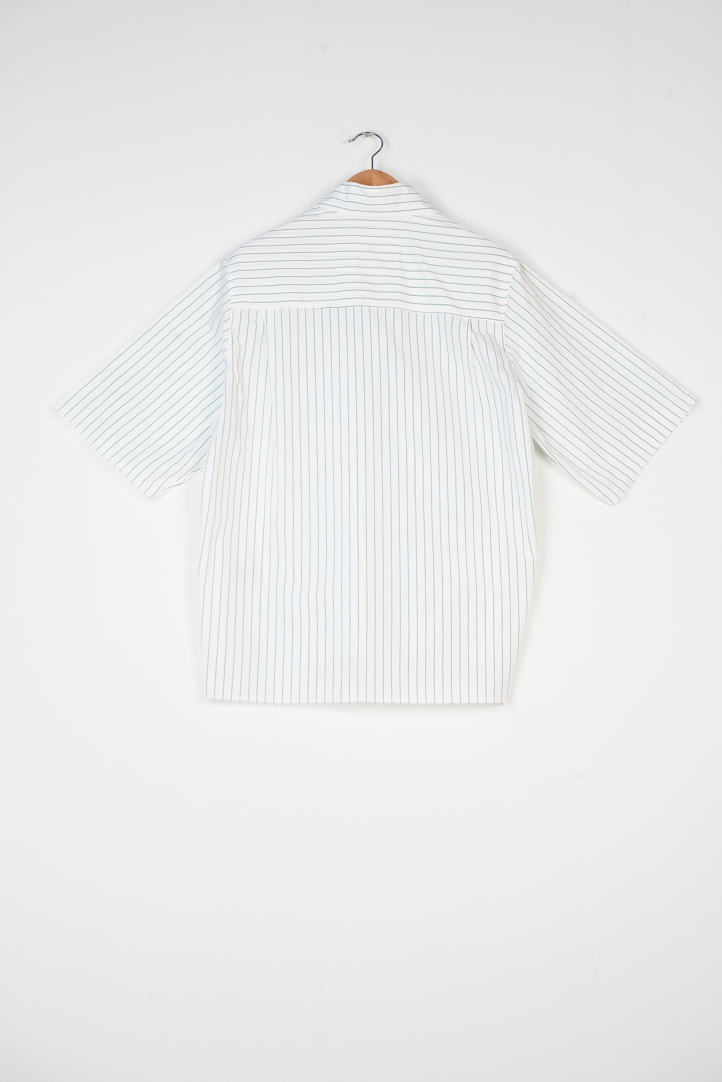 CF.19.04.02.01 BOXY SHIRT white/green stripe