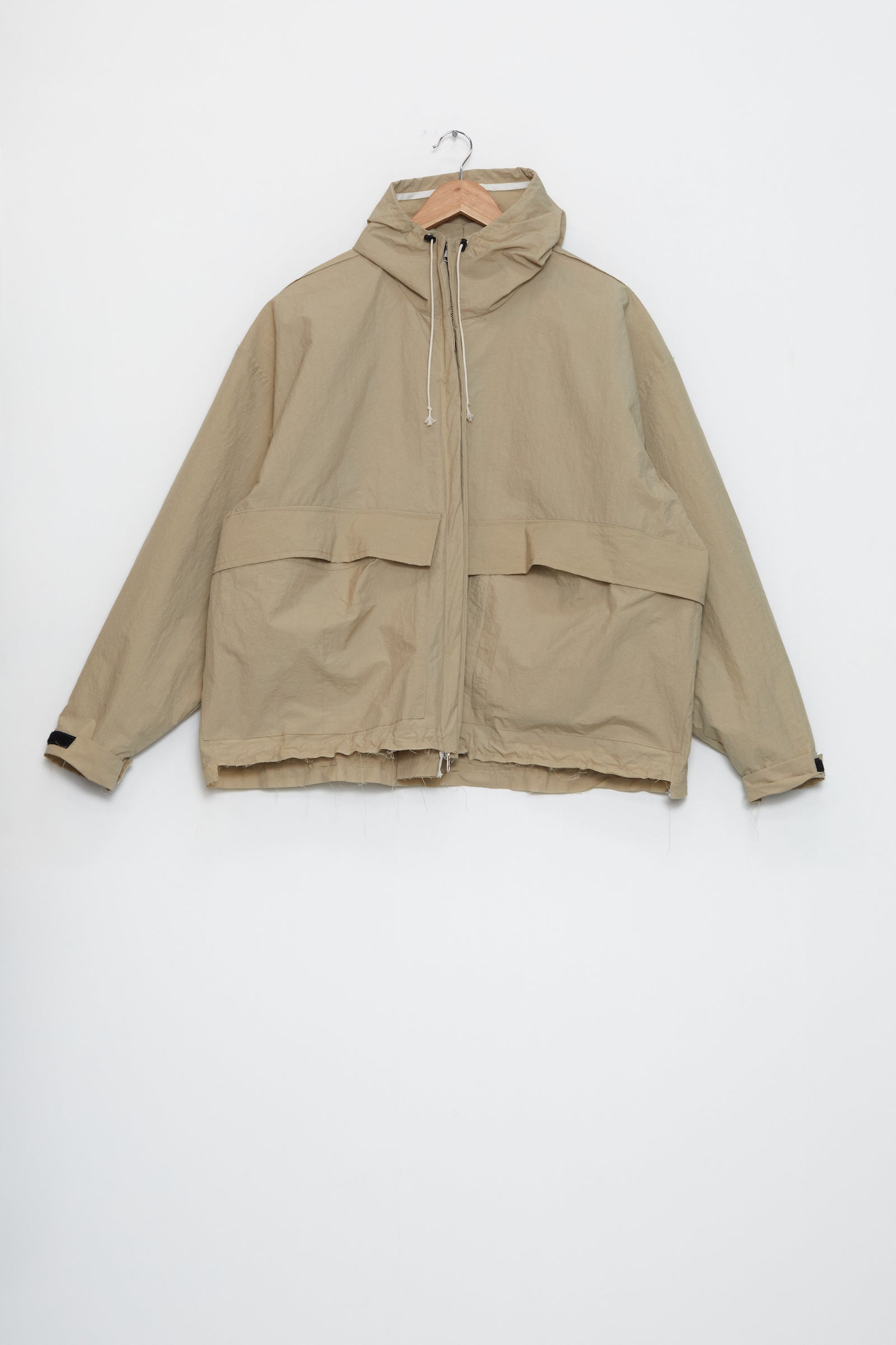 CF.19.10.02.01 CROPPED OUTDOOR JACKET sand