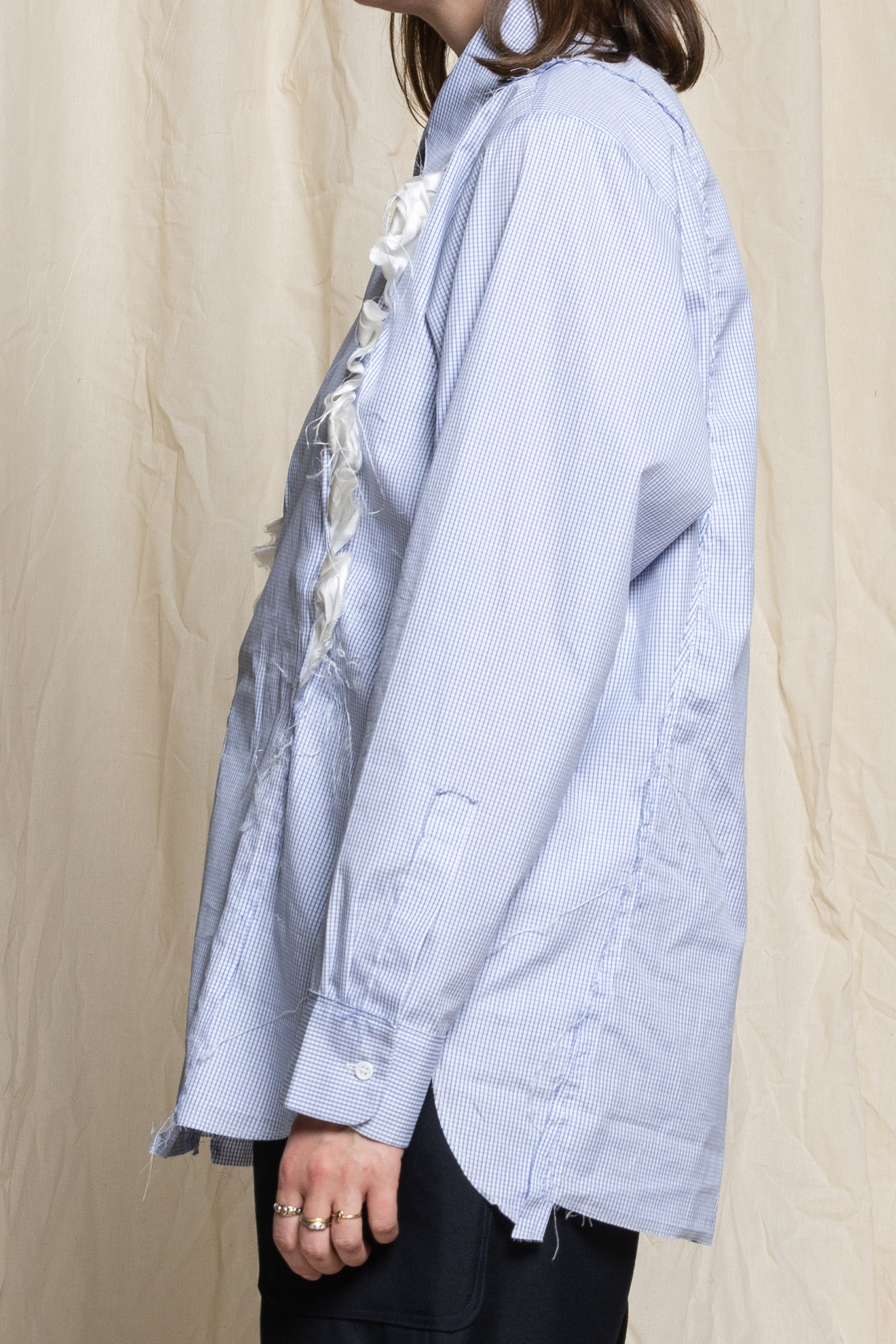 CF.16.04.04.01 BIG SHIRT RUFFLE blue/white - Camielfortgens